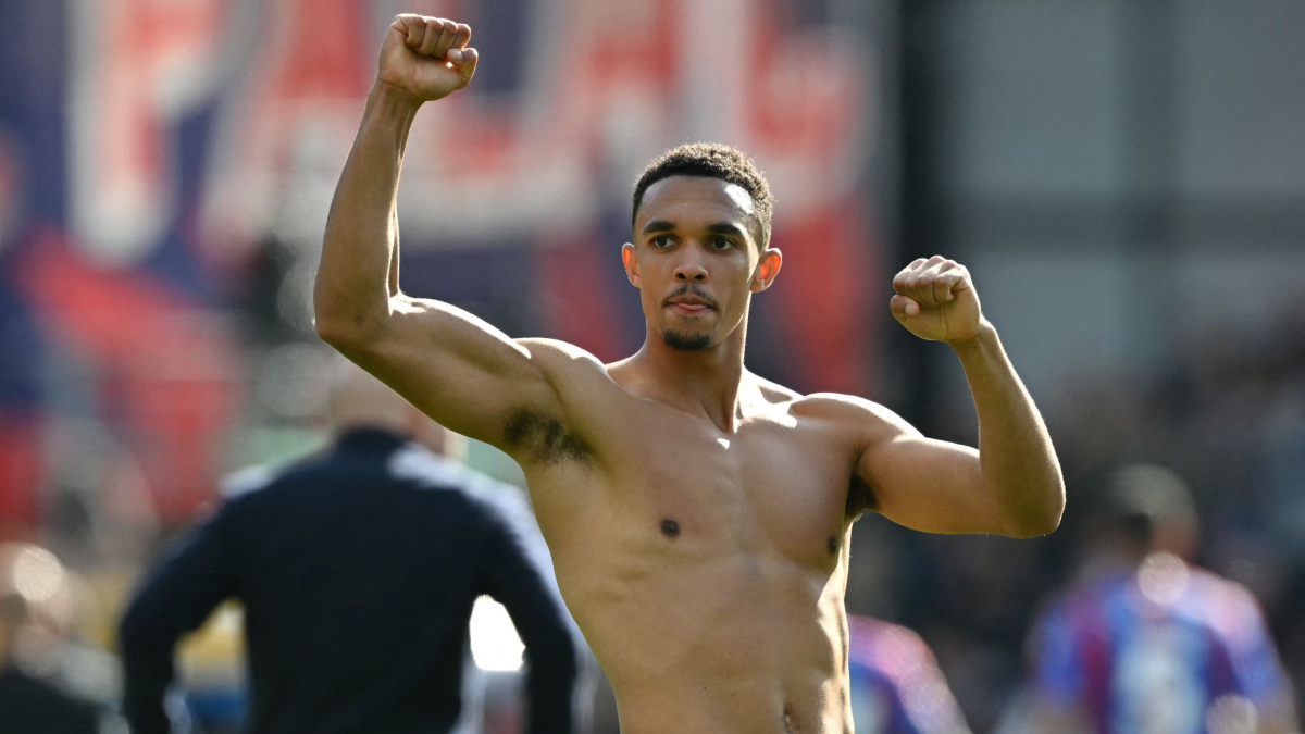 English right-back Trent Alexander-Arnold-afp